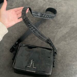 OFF-White crossbody